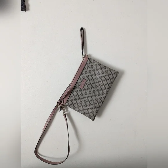 Copy - SHOULDER Bag - Picture 3 of 16